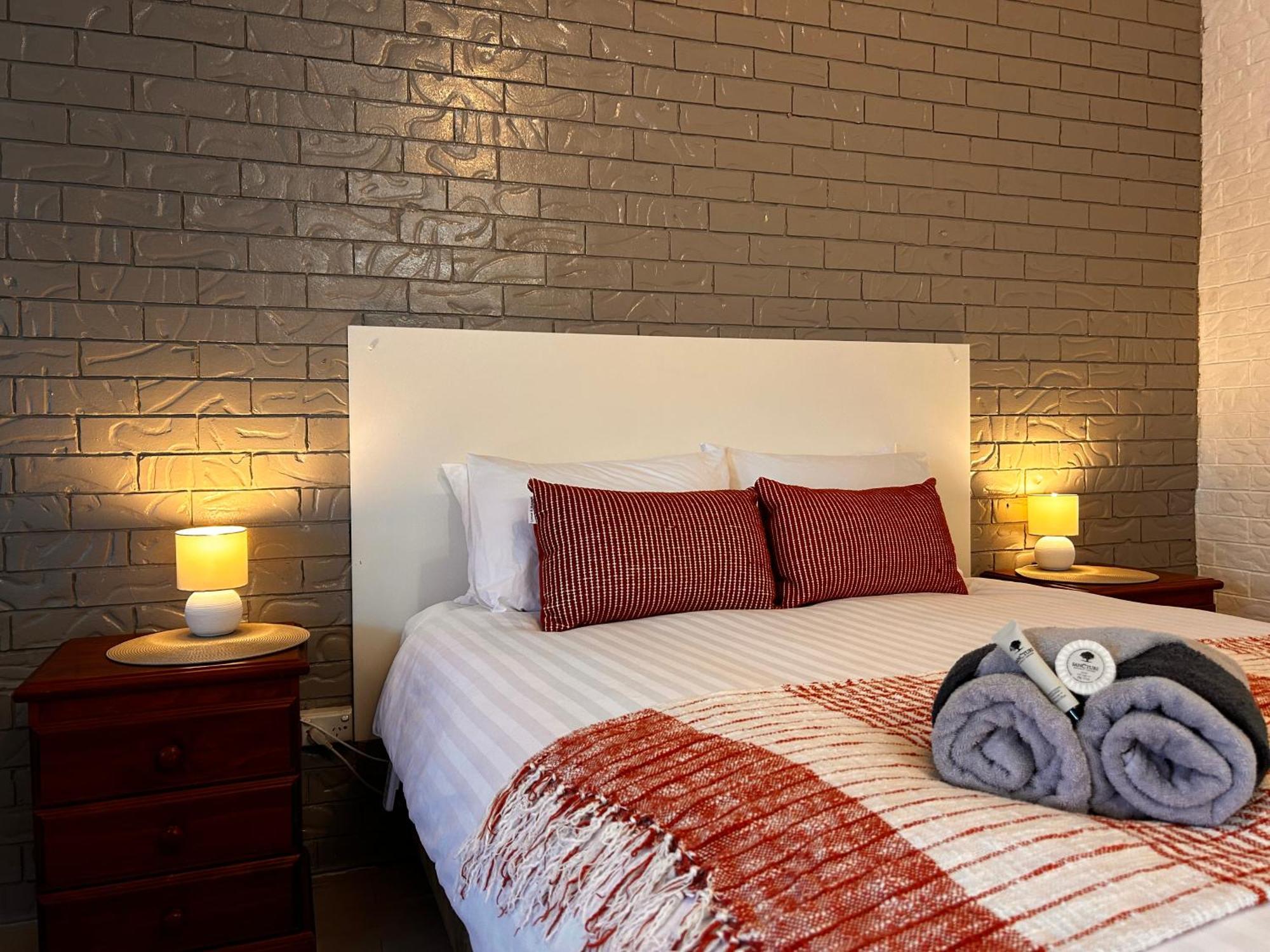 Jillaroo Motor Inn Глен Инес Екстериор снимка
